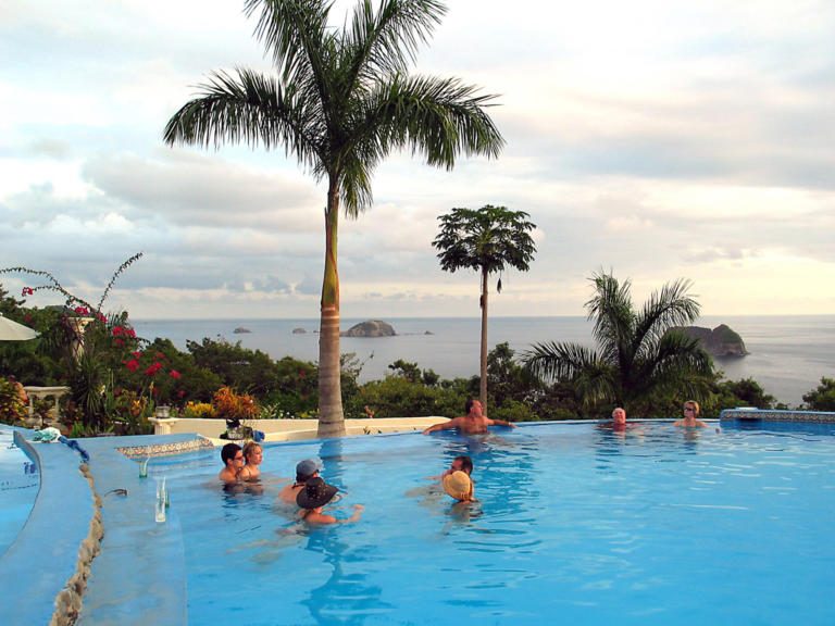 Costa Rican Government Will Grant Vacations All Easter Week To Encourage National Tourism