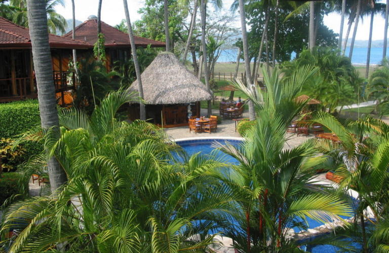 Travel and tour with Tambor Adventure in the Nicoya Peninsula