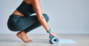 How To Do Yoga At Home, In 8 Key Steps