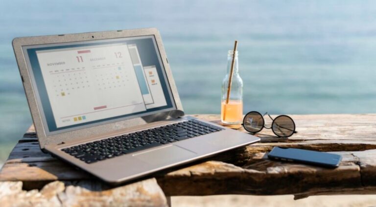 Why Hire Digital Nomads And How To Attract Them?