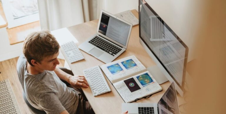Employees Say Hybrid Work Makes Them Happier and More Productive
